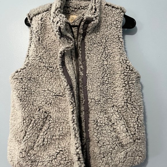 Francesca's Collections Jackets Coats Sherpa Vest Poshmark